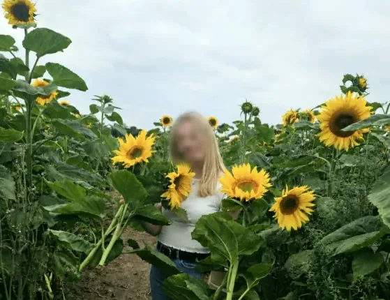 Dilara, 32