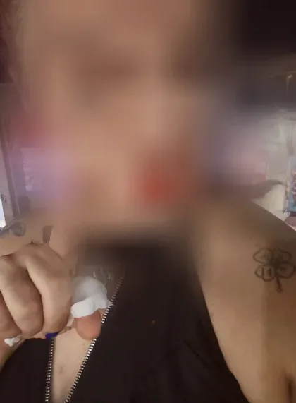 Fabienne, 37