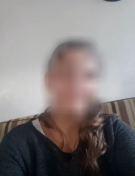 Nadine, 25