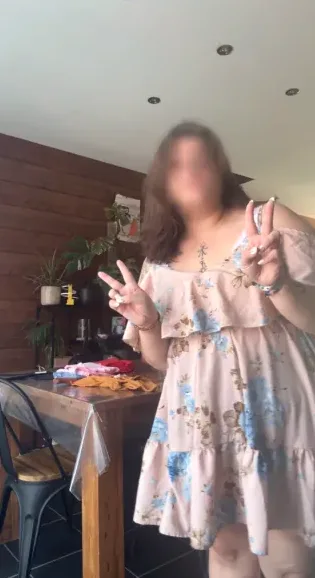 Romana, 23